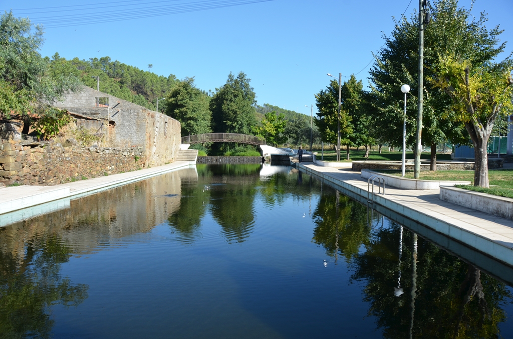PRAIA FLUVIAL DE ALMACEDA