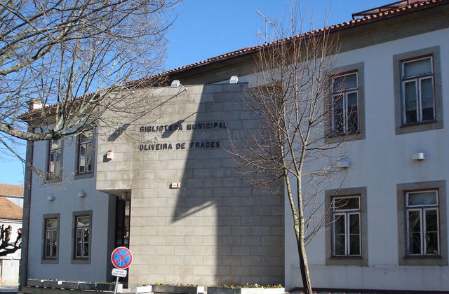 BIBLIOTECA MUNICIPAL OLIVEIRA DE FRADES