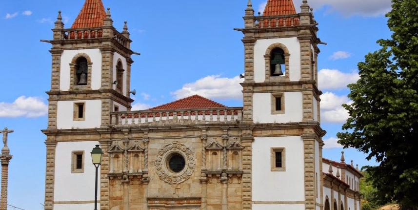 BASÍLICA MENOR DE SANTO CRISTO DE OUTEIRO